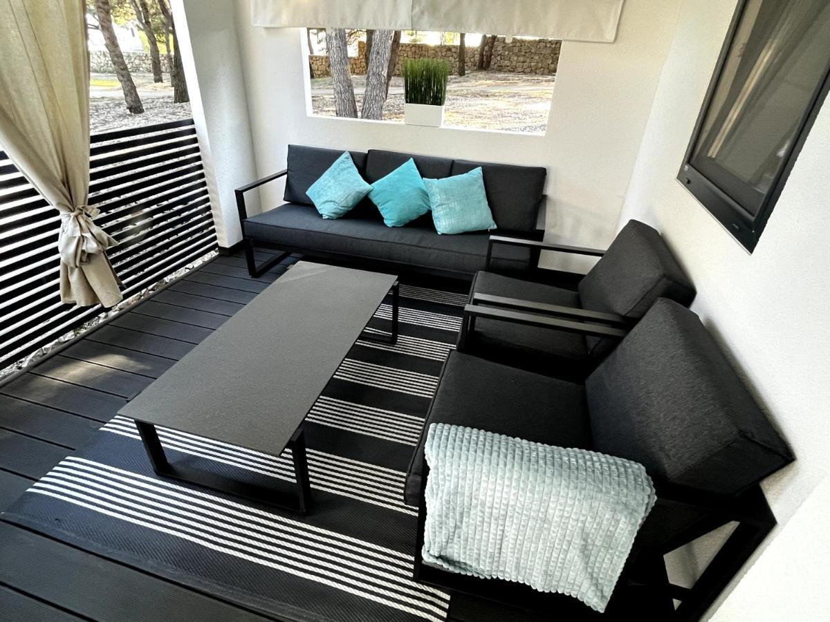 Luxury Mobile Home Pretty Green - Premium - Oaza Mira Resort -50 M From The Beach 德拉格 外观 照片