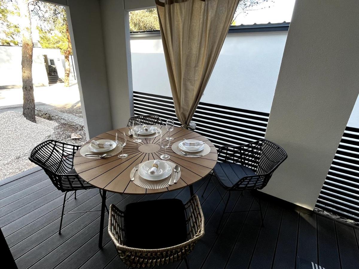 Luxury Mobile Home Pretty Green - Premium - Oaza Mira Resort -50 M From The Beach 德拉格 外观 照片